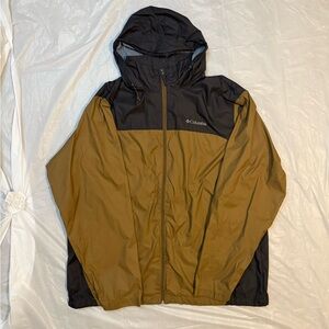 Columbia Men's Black and Tan Windbreaker